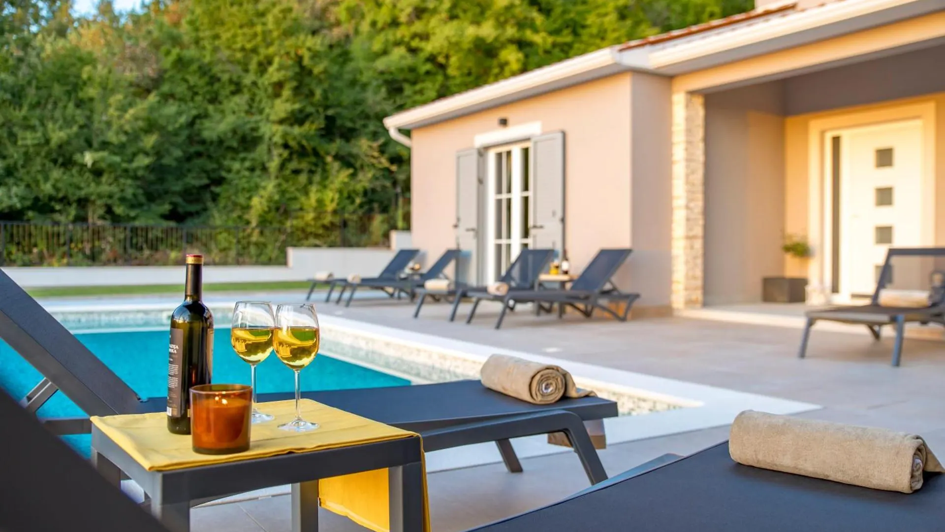 Villa Hygge -5 Bedroom Villa Labin  Hırvatistan